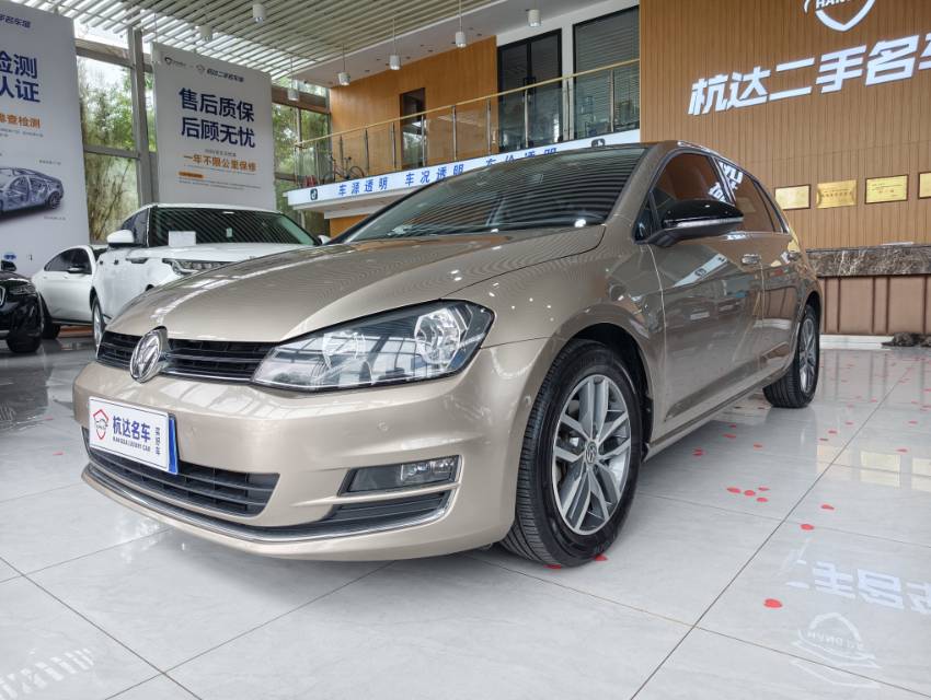 Volkswagen Golf 2017 Volkswagen Golf 2017 car image