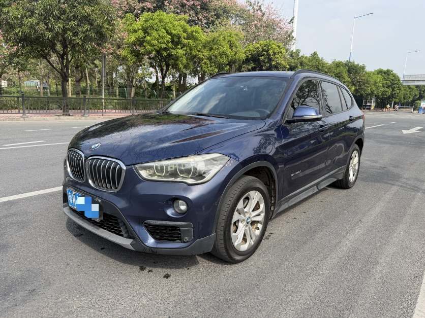 BMW X1 2017 BMW X1 2017 car image