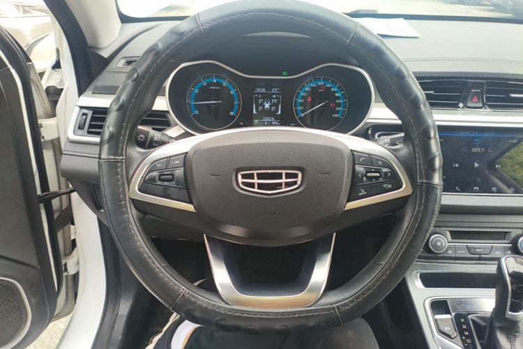 GEELY Emgrand 2020 car image #11
