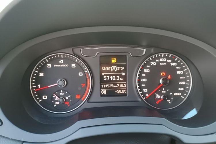 Audi Q3 2017 #12 Audi Q3 2017 car image #12