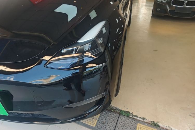 Tesla Model Y 2024 #23 Tesla Model Y 2024 immagine di auto #23