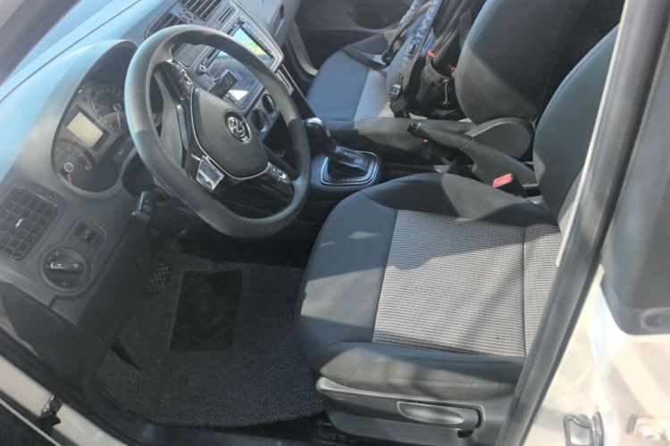 Volkswagen Polo 2016 #19 Volkswagen Polo 2016 car image #19