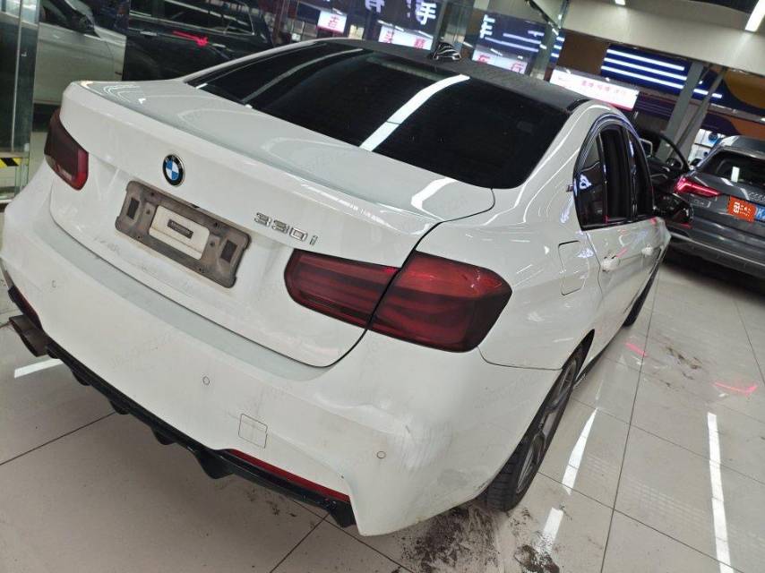 BMW 3 Series 2017 #9 BMW 3 Series 2017 car image #9