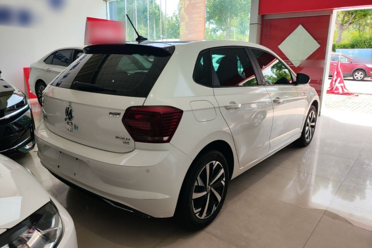 Volkswagen Polo 2019 car image #7