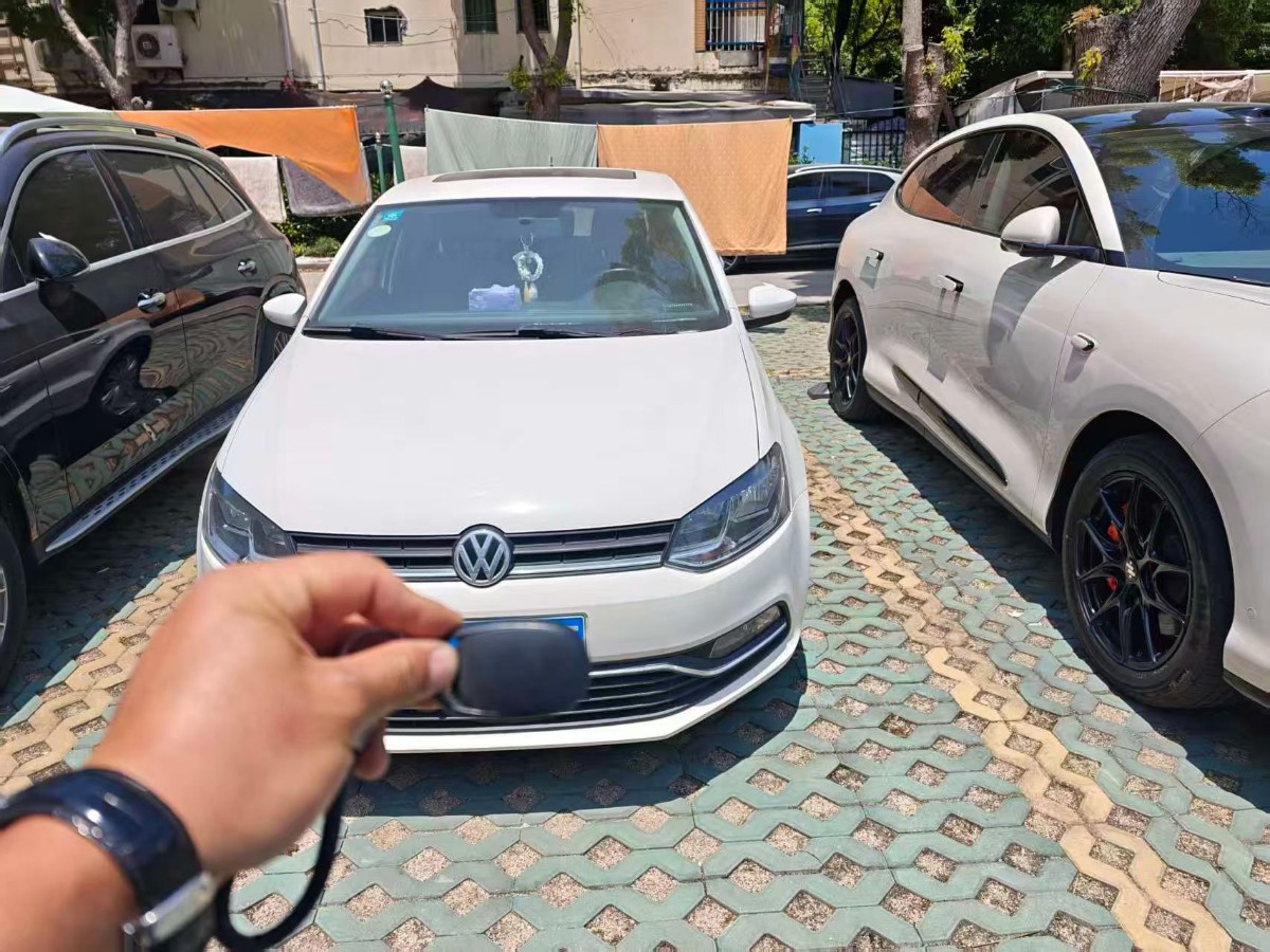 Volkswagen Polo 2018 Volkswagen Polo 2018 car image
