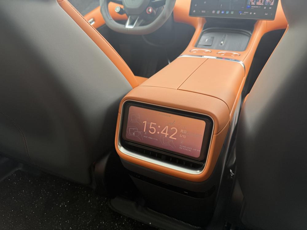 MI YU7 2025 #8 MI YU7 2025 image de voiture #8