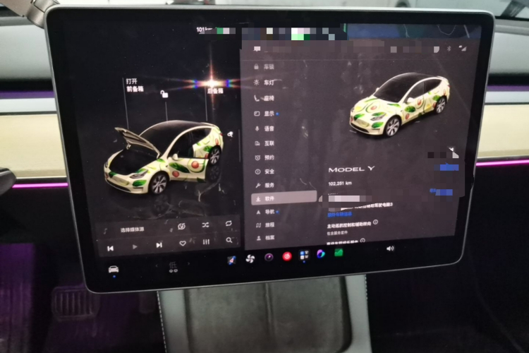 Tesla Model Y 2022 #20 Tesla Model Y 2022 car image #20