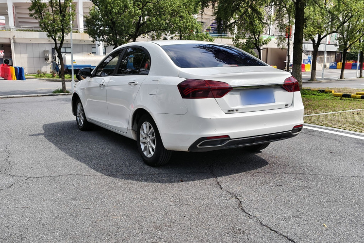 GEELY Emgrand 2020 car image #5