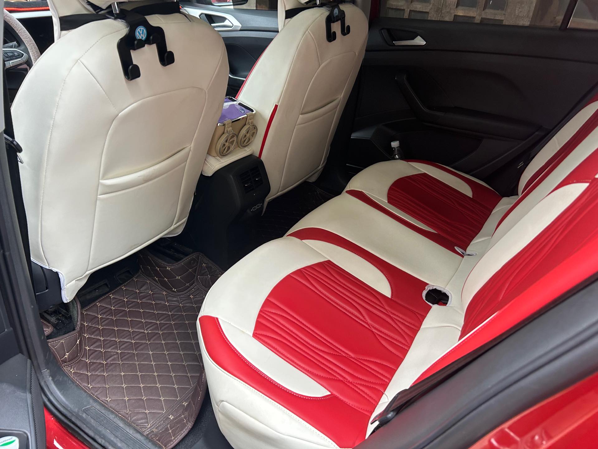 Volkswagen Tacqua 2021 car image #4