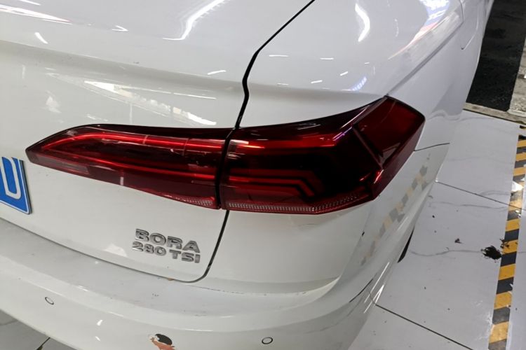 Volkswagen Bora 2020 car image #8