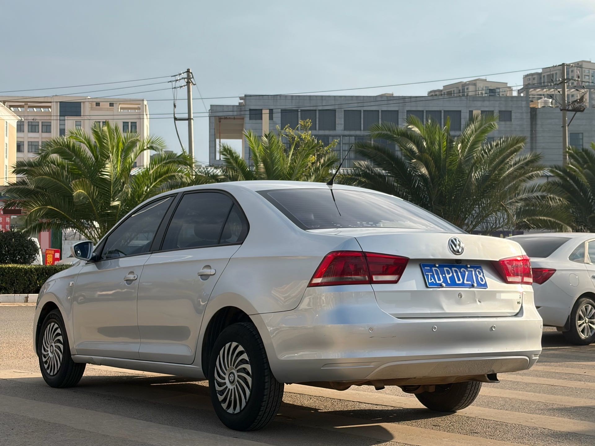 Volkswagen Santana 2015 car image #7