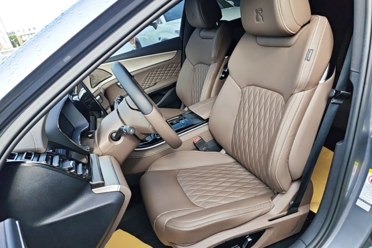 BYD Han 2023 #15 BYD Han 2023 immagine di auto #15