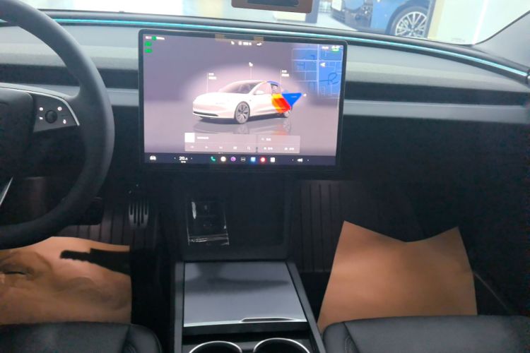 Tesla Model 3 2024 #13 Tesla Model 3 2024 car image #13