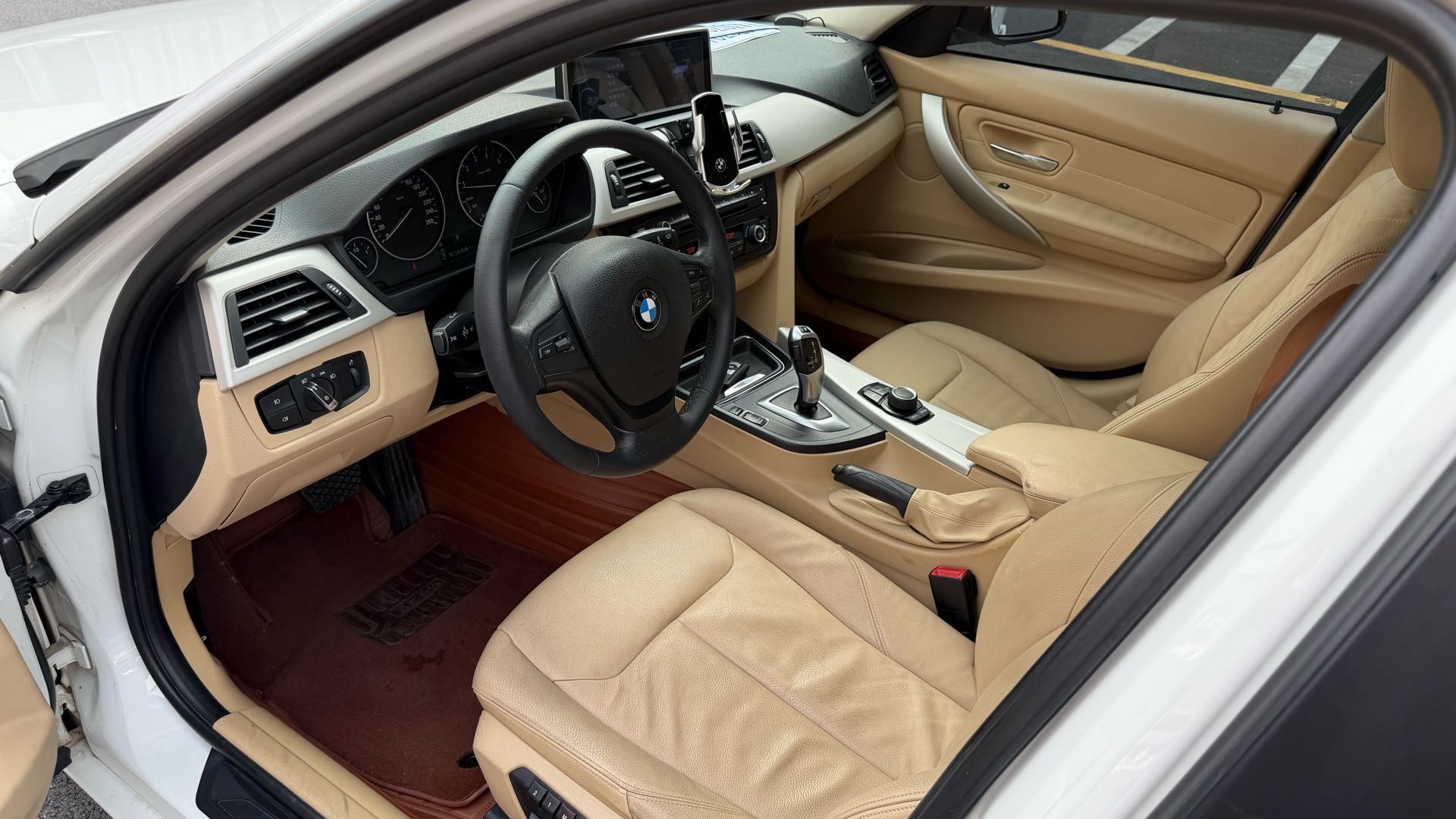 BMW 3 Series 2014 #6 BMW 3 Series 2014 car image #6
