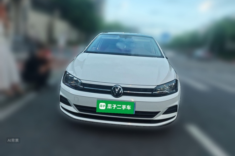 Volkswagen Polo 2022 car image #3
