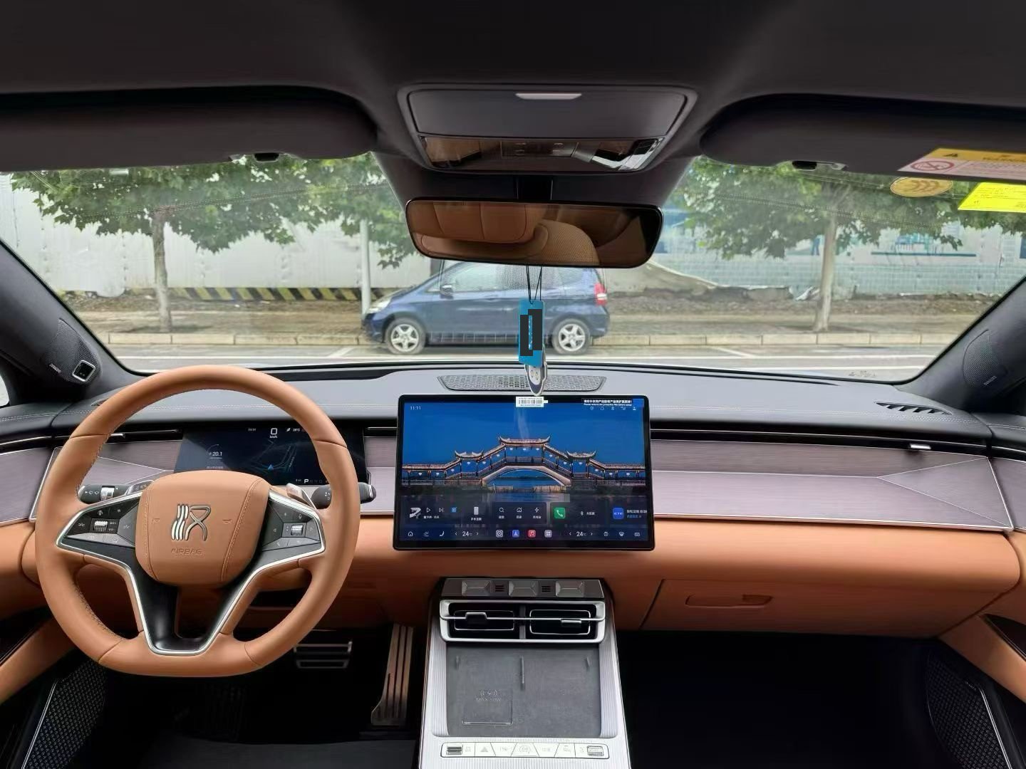BYD HanL 2025 imagen de coche #6