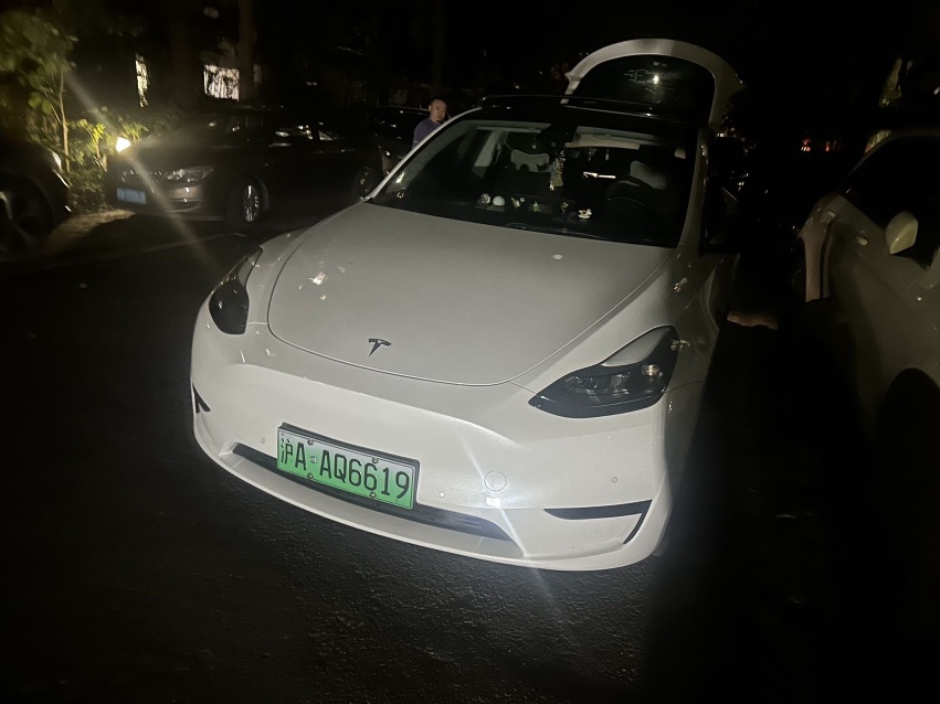 Tesla Model Y 2022 Tesla Model Y 2022 car image