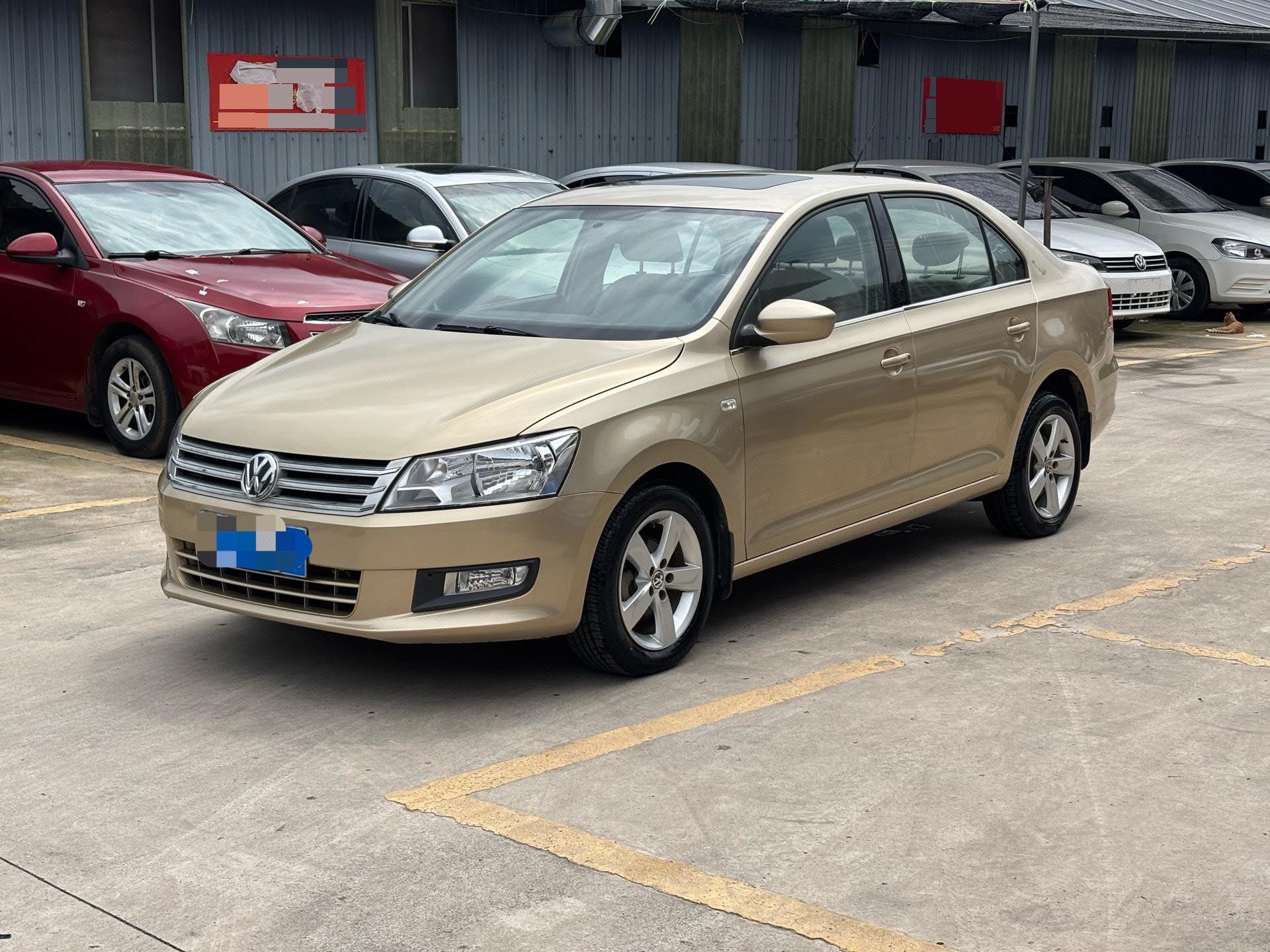 Volkswagen Santana 2013 Volkswagen Santana 2013 car image
