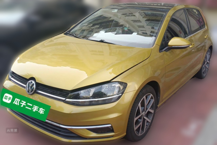 Volkswagen Golf 2018 car image #2