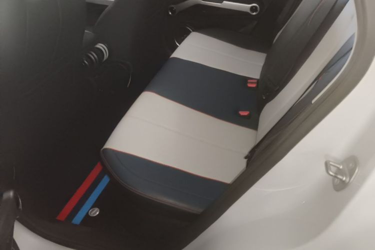 BYD Yuan Plus 2022 صورة سيارة #17