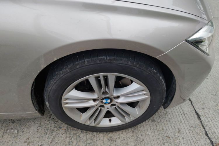 BMW 3 Series 2016 car image #9