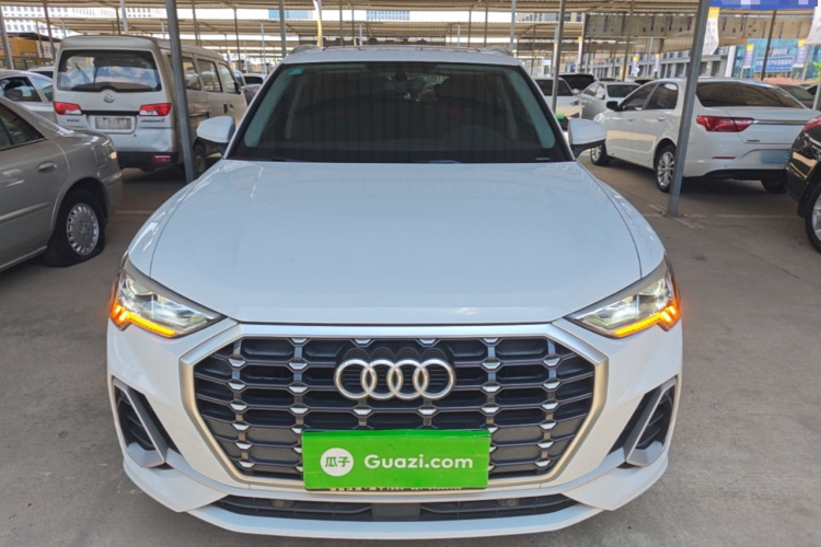 Audi Q3 2019 #3 Audi Q3 2019 car image #3