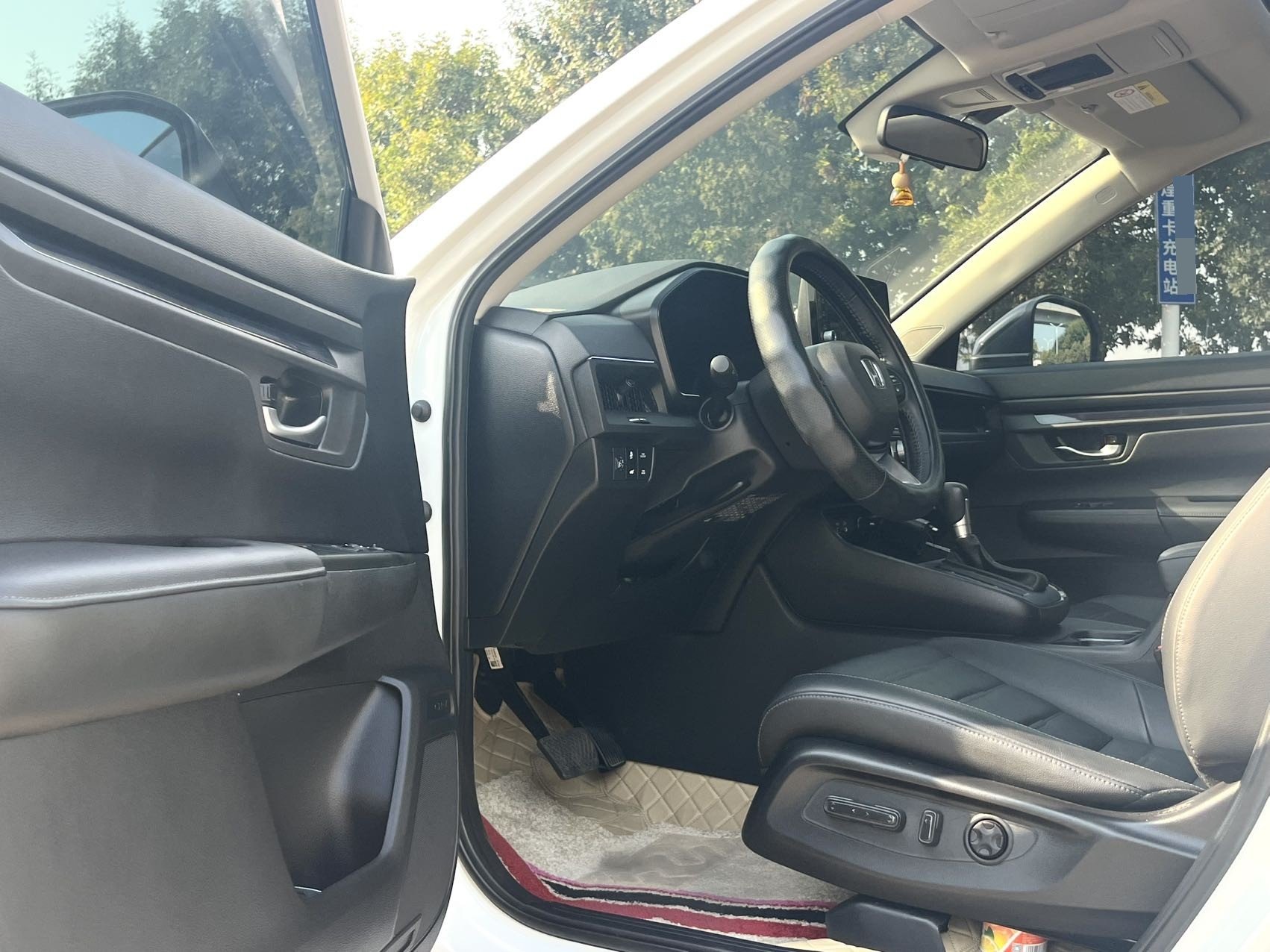 Honda CR-V 2023 immagine di auto #4