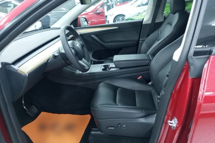Tesla Model Y 2023 #15 Tesla Model Y 2023 immagine di auto #15