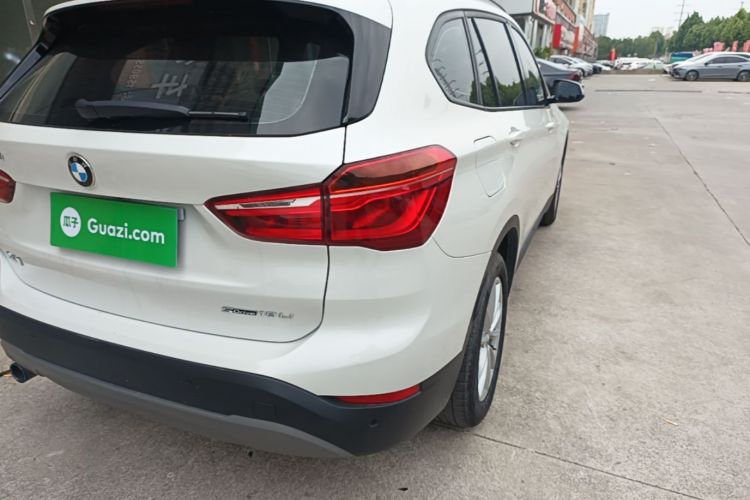 BMW X1 2019 #8 BMW X1 2019 car image #8