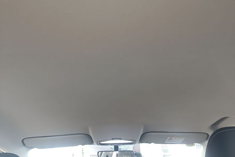 GEELY Emgrand 2025 car image #18