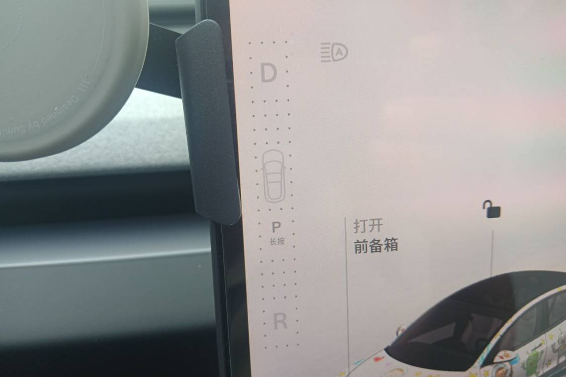 Tesla Model 3 2025 #27 Tesla Model 3 2025 car image #27