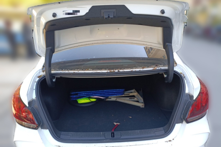 MG 5 2023 car image #17