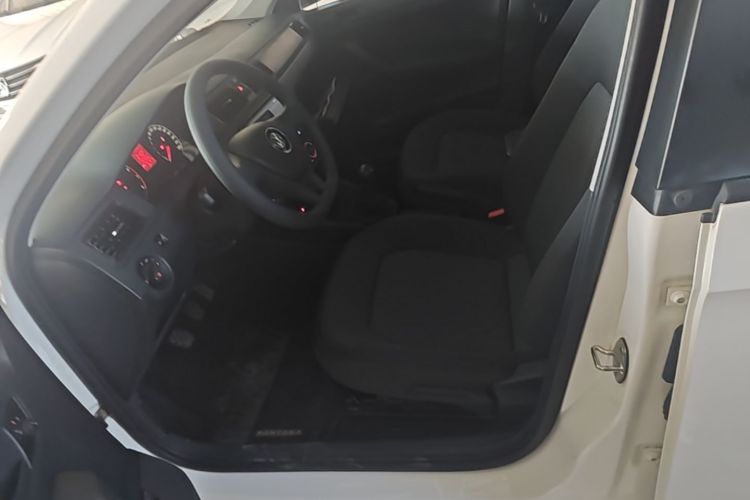 Volkswagen Santana 2017 #15 Volkswagen Santana 2017 car image #15