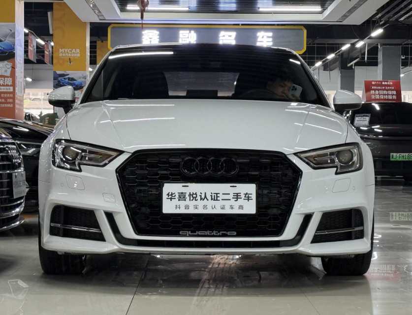 Audi A3 2018 car image #4