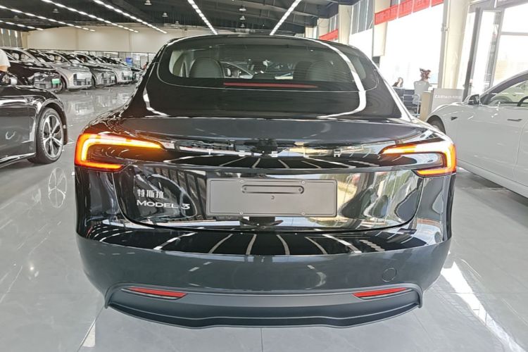Tesla Model 3 2025 #6 Tesla Model 3 2025 immagine di auto #6