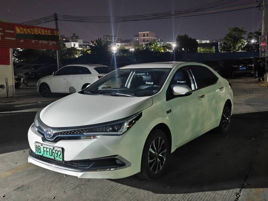 Toyota Corolla Hybird E+ 2021 immagine di auto 