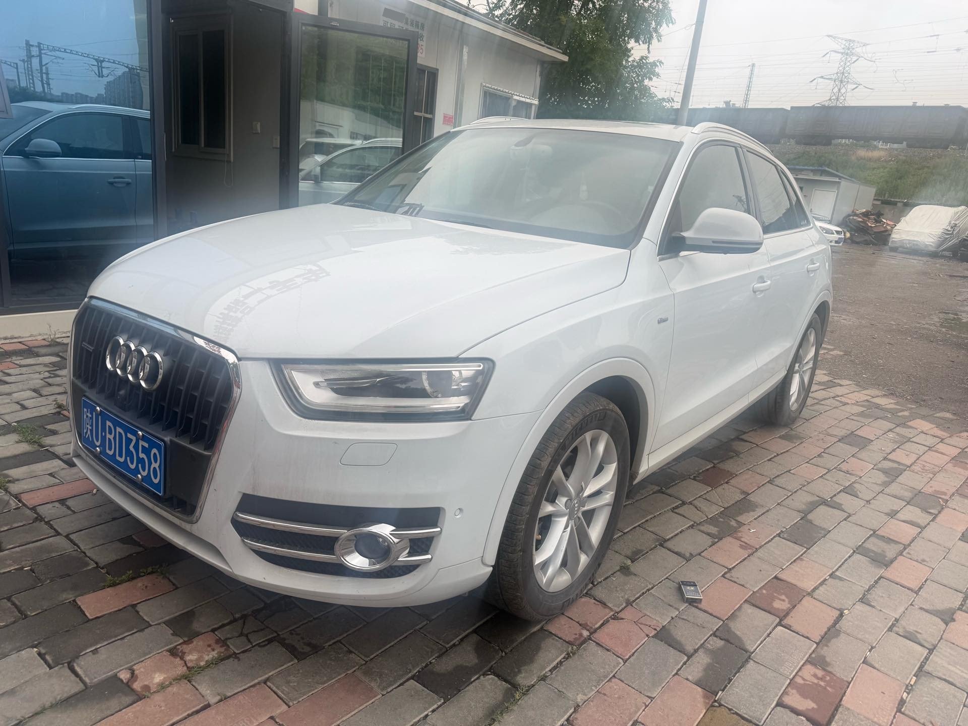 Audi Q3 2016 Audi Q3 2016 car image