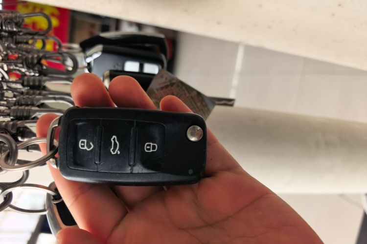 Volkswagen Polo 2019 car image #9