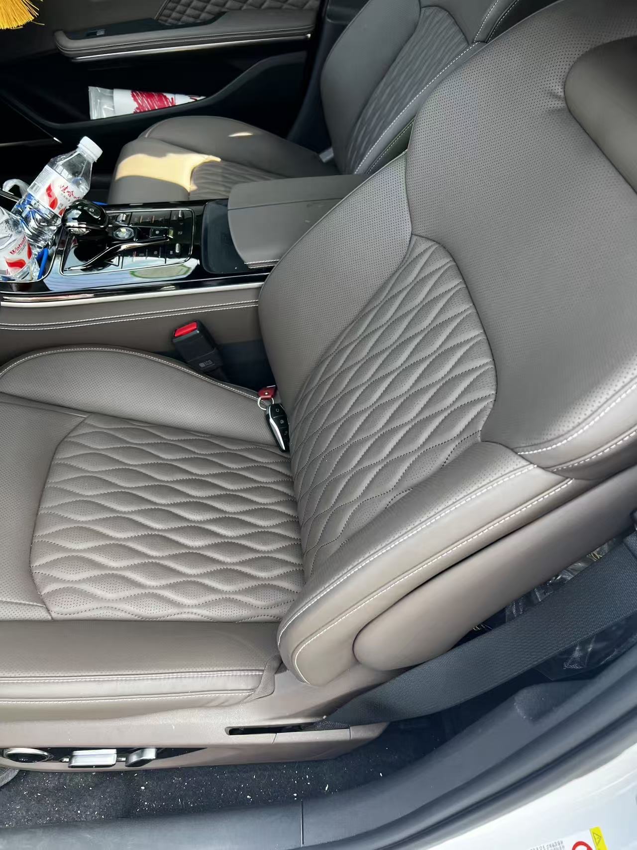 BYD Han 2023 car image #5