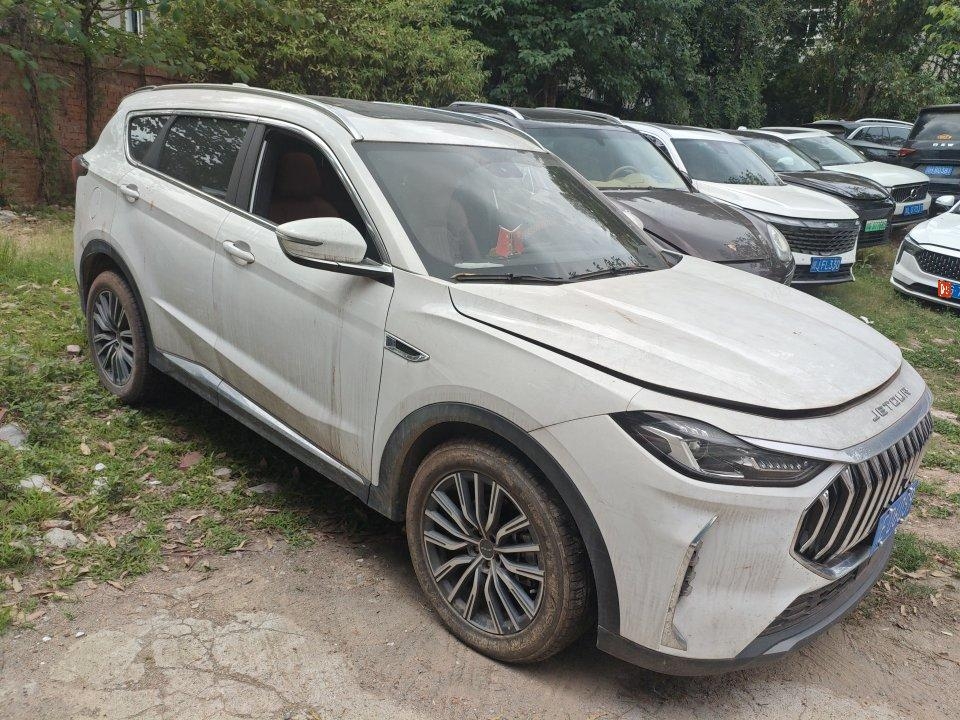 Jetour X70 PLUS 2025 #2 Jetour X70 PLUS 2025 изображение автомобиля #2