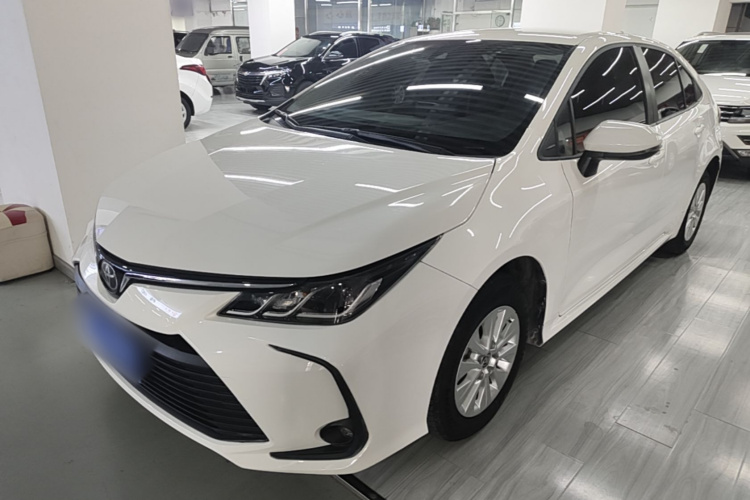 Toyota Corolla 2023 car image #2