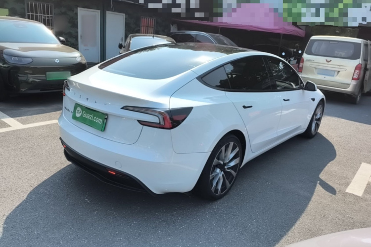 Tesla Model 3 2023 #5 Tesla Model 3 2023 car image #5