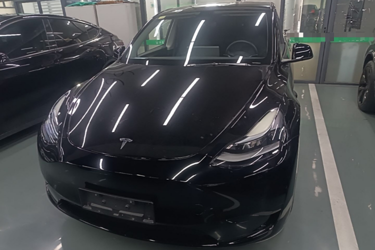 Tesla Model Y 2022 #3 Tesla Model Y 2022 immagine di auto #3