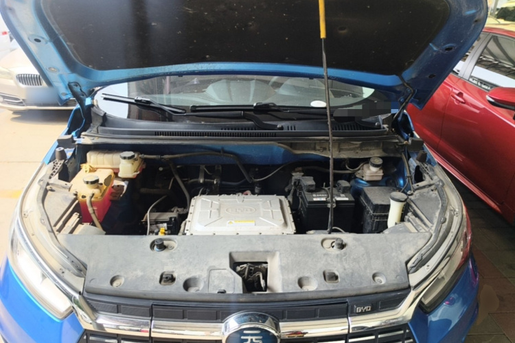 BYD Yuan New Energy 2018 #22 BYD Yuan New Energy 2018 car image #22