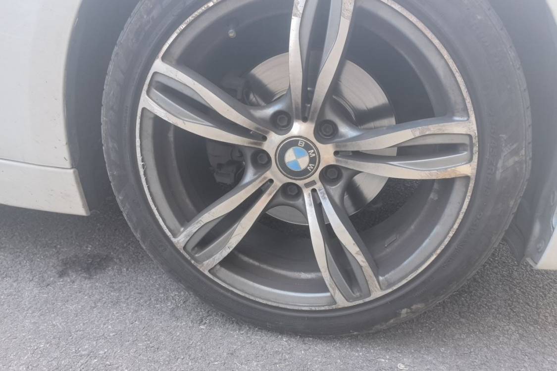 BMW 3 Series 2015 car image #9