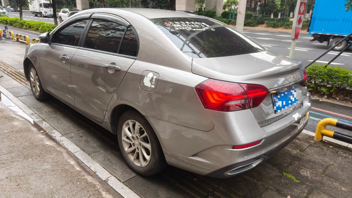 GEELY Emgrand 2021 #4 GEELY Emgrand 2021 car image #4
