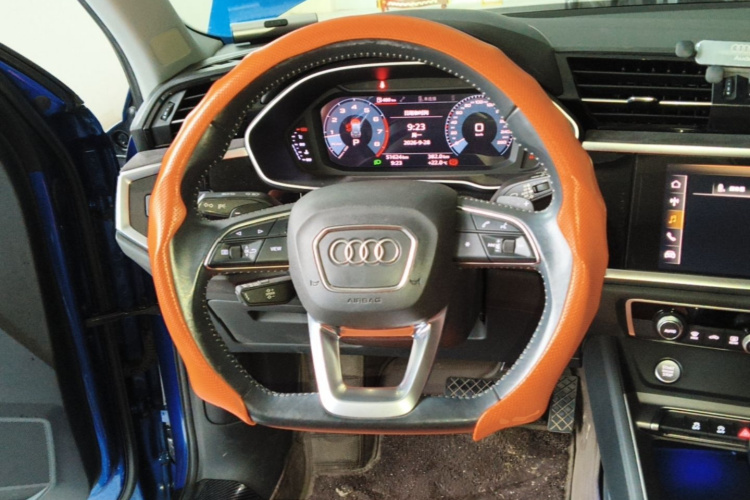 Audi Q3 2019 #15 Audi Q3 2019 car image #15
