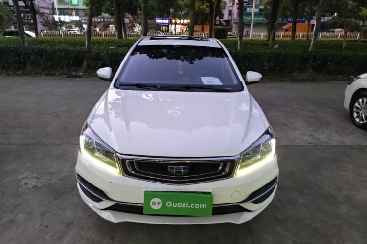 GEELY Emgrand 2018 car image #3