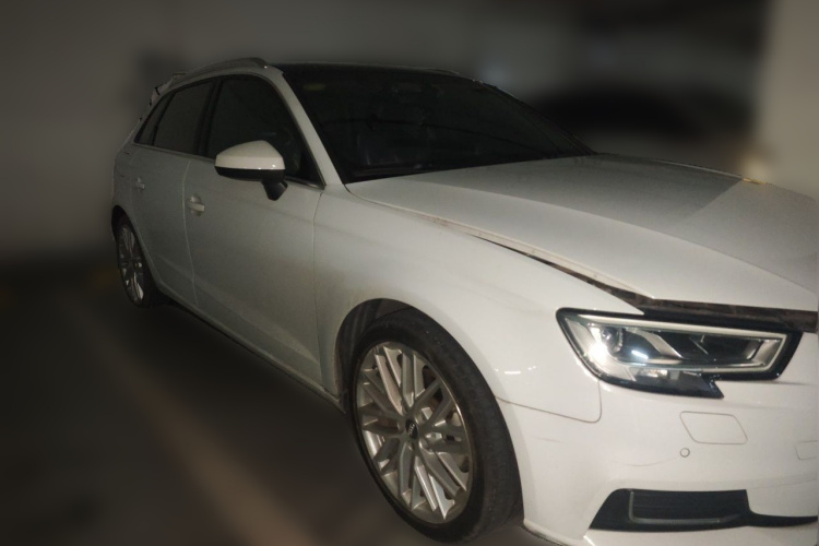 Audi A3 2018 car image #4