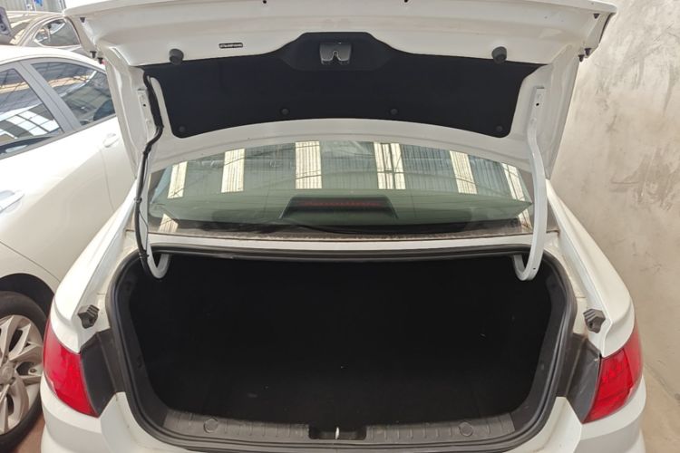 GEELY Emgrand New Energy 2023 #19 GEELY Emgrand New Energy 2023 car image #19